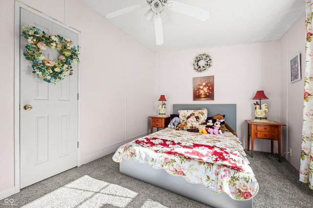 583 Old Moore Lane, Martinsville, IN 46151