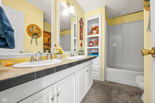 583 Old Moore Lane, Martinsville, IN 46151