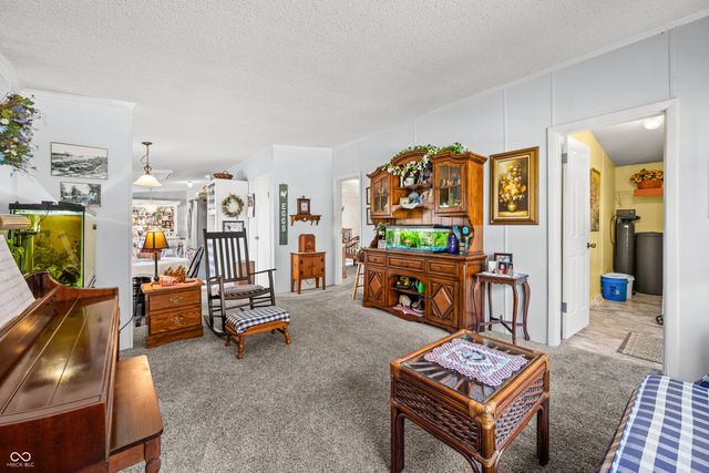 583 Old Moore Lane, Martinsville, IN 46151