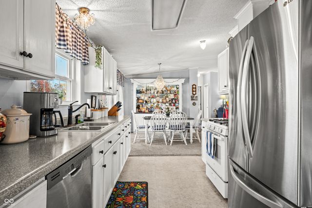 583 Old Moore Lane, Martinsville, IN 46151