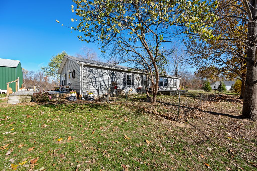 583 Old Moore Lane, Martinsville, IN 46151