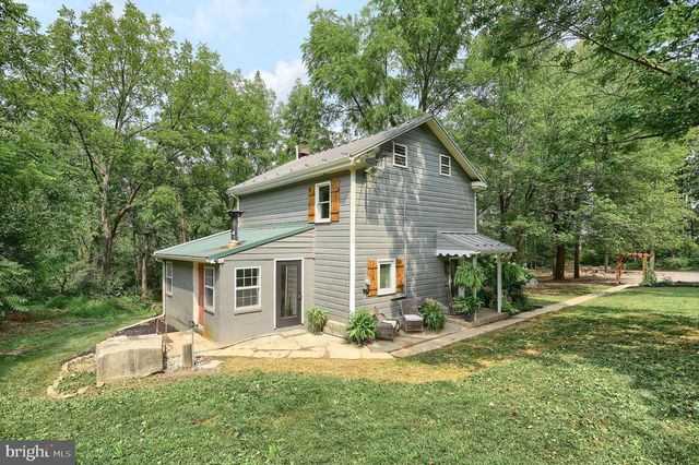 1385 ABBOTTSTOWN PIKE, Hanover, PA 17331