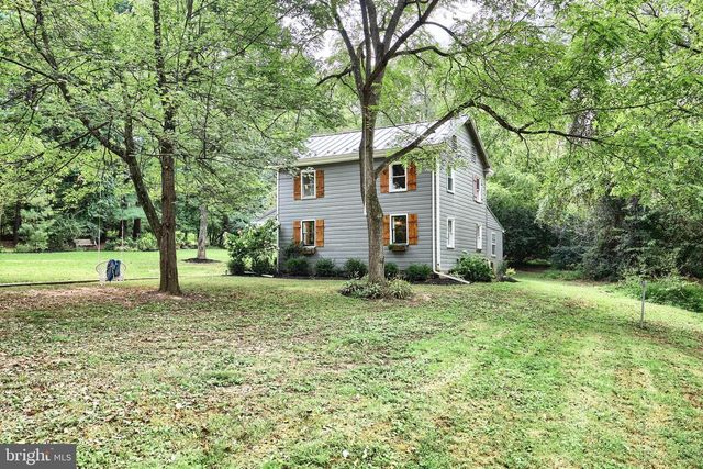 1385 ABBOTTSTOWN PIKE, Hanover, PA 17331