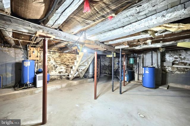 1385 ABBOTTSTOWN PIKE, Hanover, PA 17331