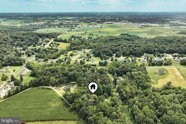 1385 ABBOTTSTOWN PIKE, Hanover, PA 17331