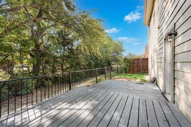 2716 Raspberry Court, Plano, TX 75074