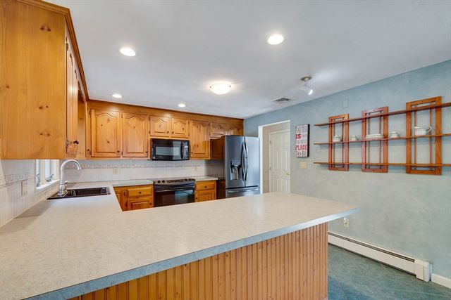 56 Leland Rd, Norfolk, MA 02056