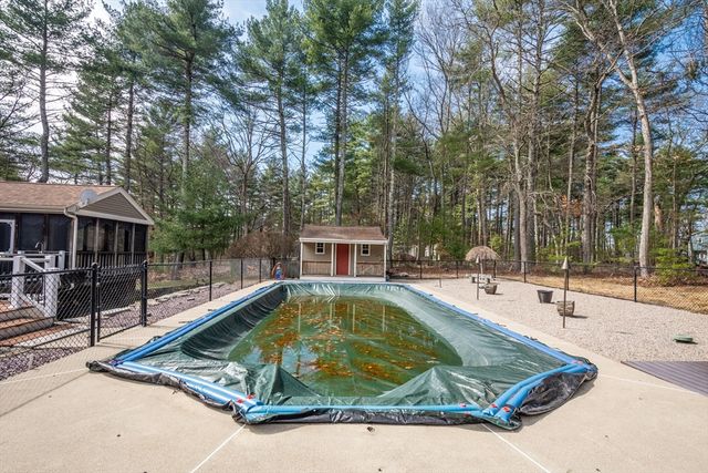 56 Leland Rd, Norfolk, MA 02056