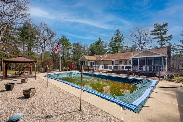 56 Leland Rd, Norfolk, MA 02056