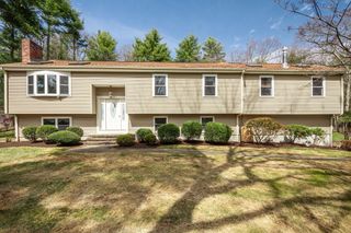 56 Leland Rd, Norfolk, MA 02056