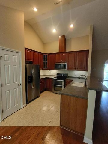 2825 Margot's Avenue, Wake Forest, NC 27587