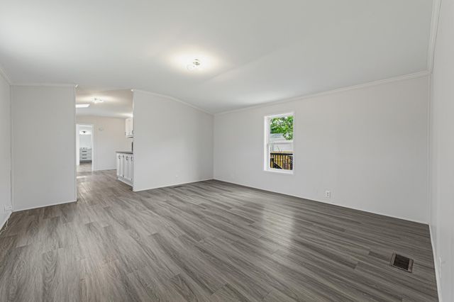 718 Rose Drive, Faribault, MN 55021
