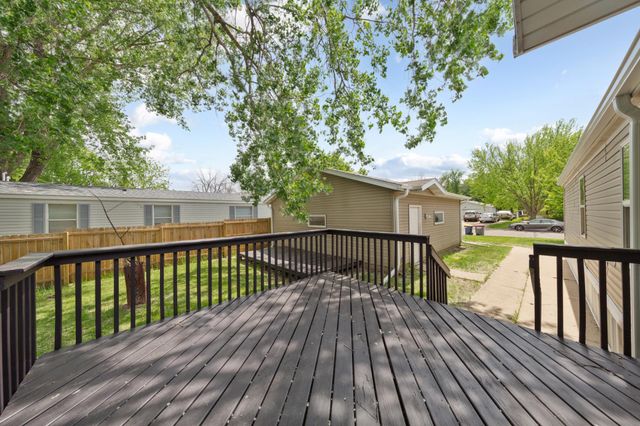 718 Rose Drive, Faribault, MN 55021