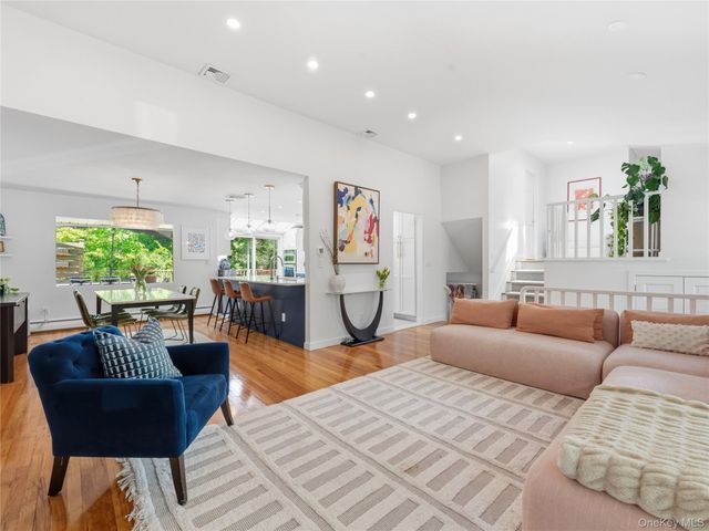 50 Roger Drive, Port Washington, NY 11050