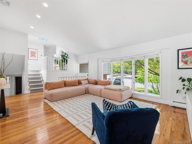 50 Roger Drive, Port Washington, NY 11050