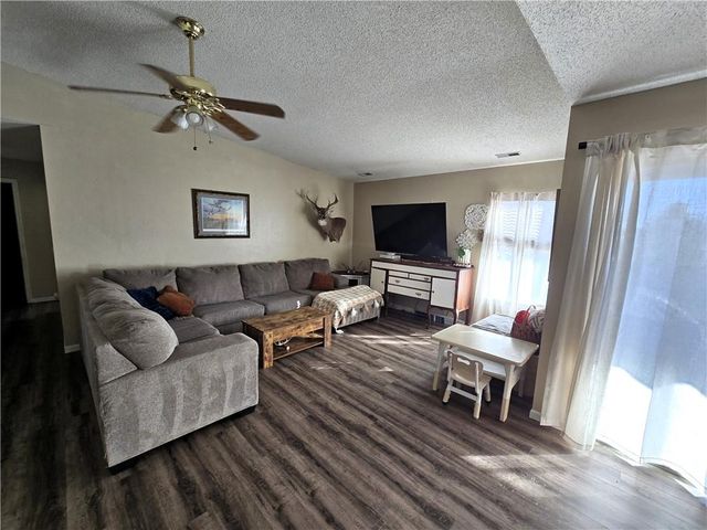 1178 SE 170 Road, Knob Noster, MO 65336