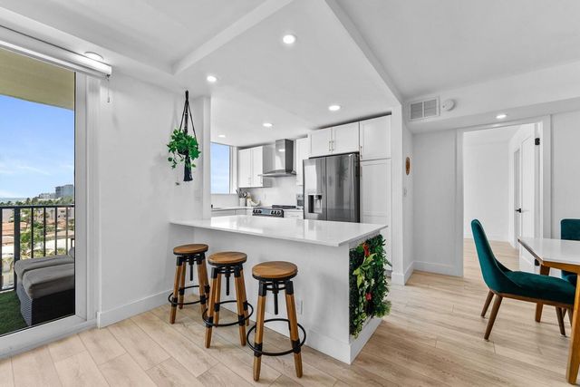 1237 HILLSBORO MILE 604, Hillsboro Beach, FL 33062