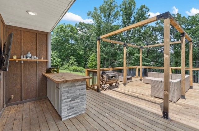17 Rettendon Lane, Bella Vista, AR 72714