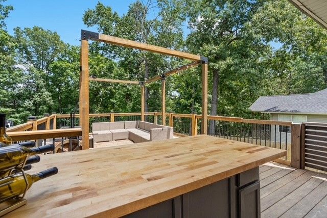 17 Rettendon Lane, Bella Vista, AR 72714