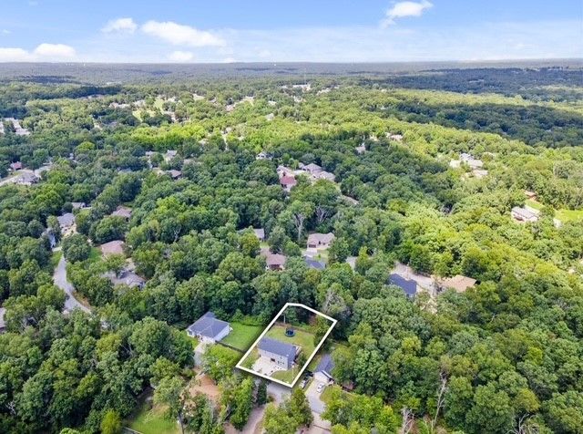 17 Rettendon Lane, Bella Vista, AR 72714