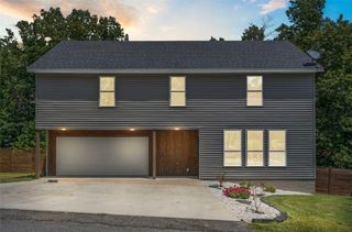 17 Rettendon Lane, Bella Vista, AR 72714