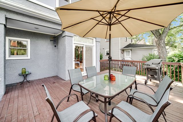 729 N Grove Avenue, Oak Park, IL 60302