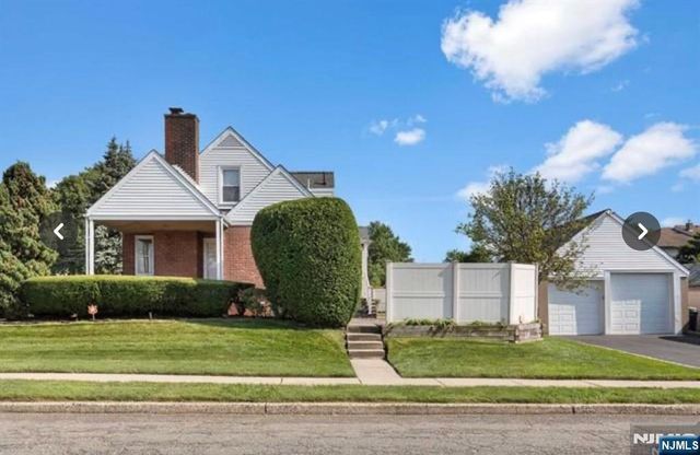 74 Rosemont Avenue, Elmwood Park, NJ 07407