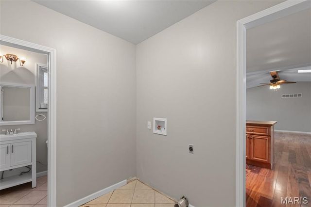 14 Blackstone Court, St Charles, MO 63303