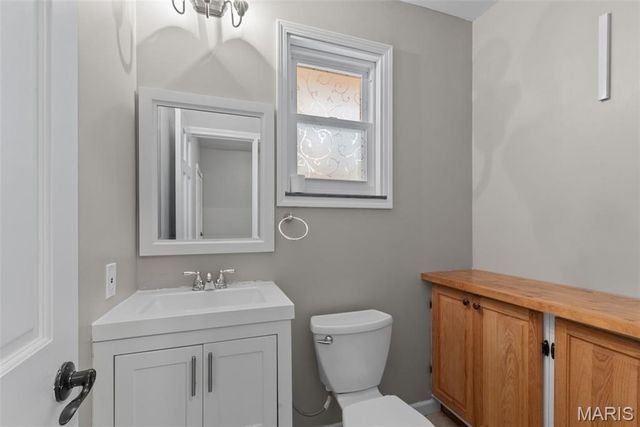 14 Blackstone Court, St Charles, MO 63303