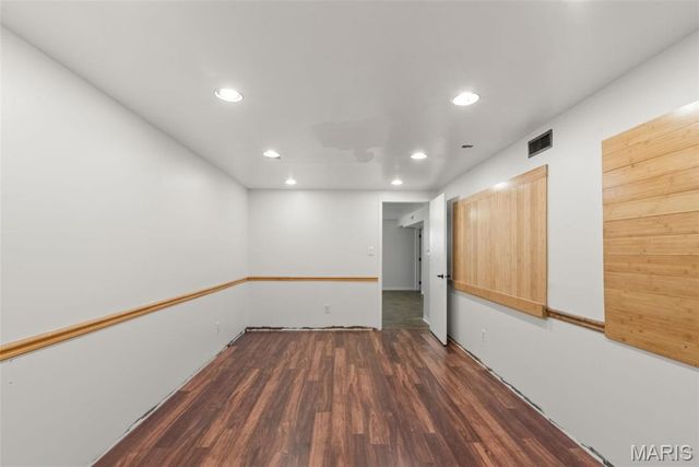 14 Blackstone Court, St Charles, MO 63303