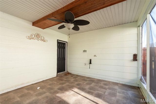 14 Blackstone Court, St Charles, MO 63303