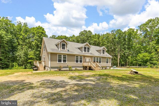 1271 APPLE GROVE RD, Mineral, VA 23117