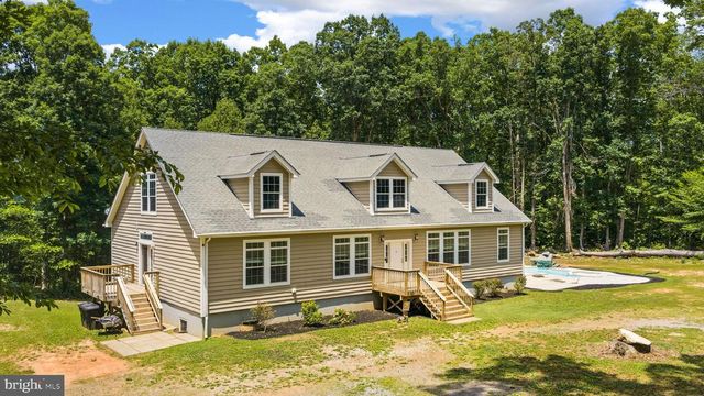 1271 APPLE GROVE RD, Mineral, VA 23117