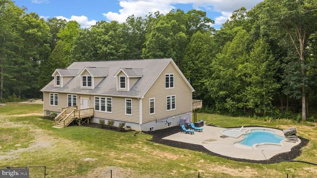 1271 APPLE GROVE RD, Mineral, VA 23117