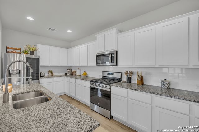 116 Gray Wolf, San Marcos, TX 78666