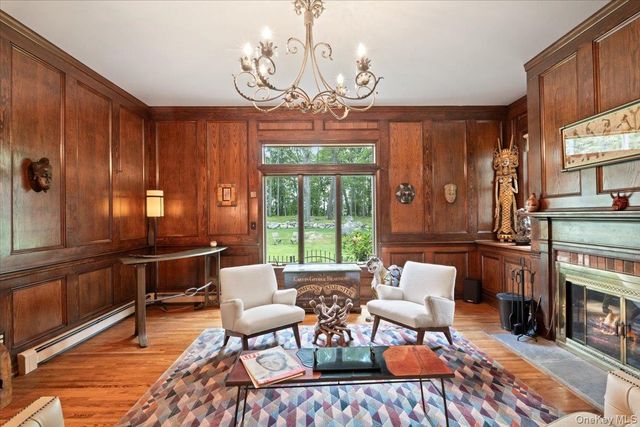 46 Skyhigh Road, Putnam Valley, NY 10579
