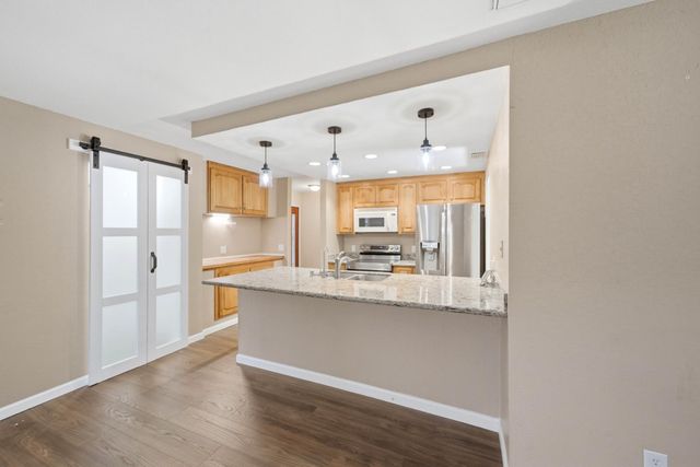 7200 Spicer Dr, Citrus Heights, CA 95621