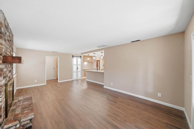 7200 Spicer Dr, Citrus Heights, CA 95621