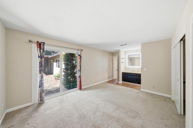 7200 Spicer Dr, Citrus Heights, CA 95621