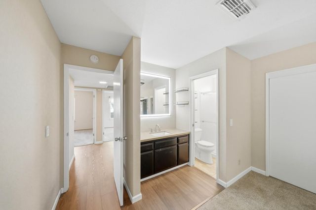 7200 Spicer Dr, Citrus Heights, CA 95621