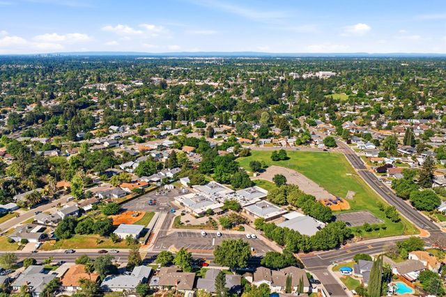 7200 Spicer Dr, Citrus Heights, CA 95621