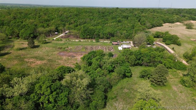 4115 W 380 Road, Adair, OK 74330