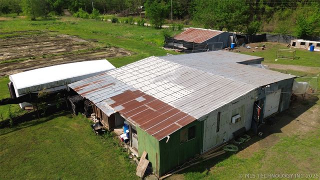 4115 W 380 Road, Adair, OK 74330