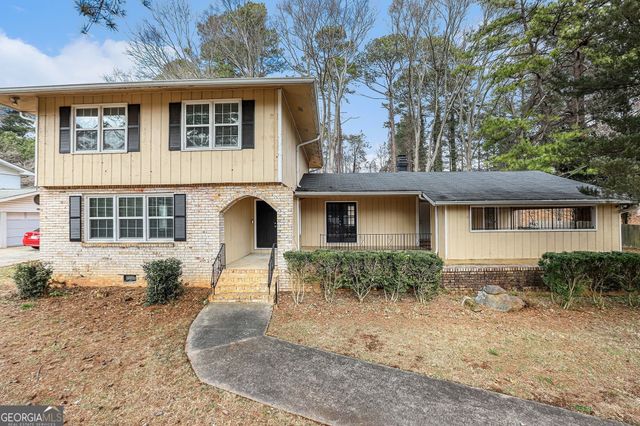 2507 Robin Hood Place, Marietta, GA 30068