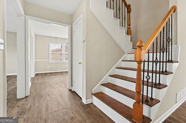 2507 Robin Hood Place, Marietta, GA 30068