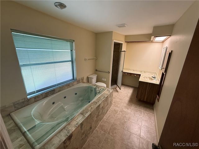 6191 E Tenison Street, Inverness, FL 34452