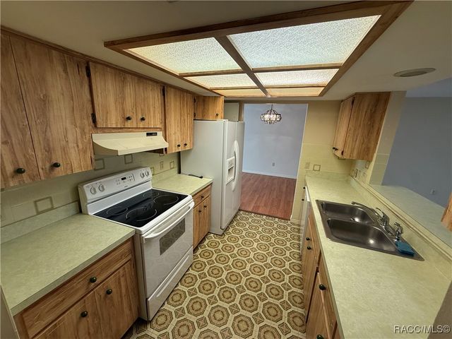 6191 E Tenison Street, Inverness, FL 34452