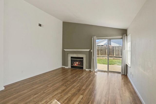 2408 Echo Park Ct, Modesto, CA 95358