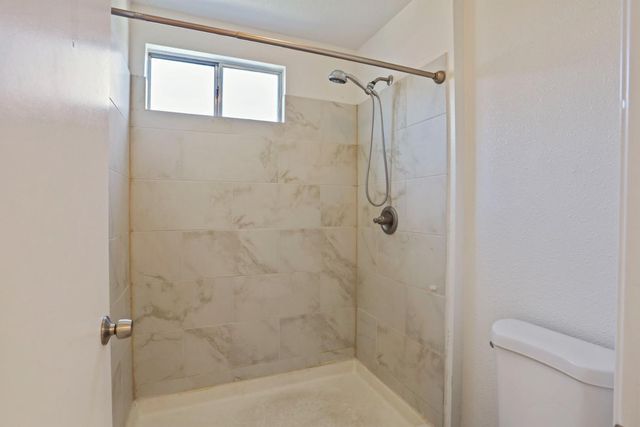 2408 Echo Park Ct, Modesto, CA 95358