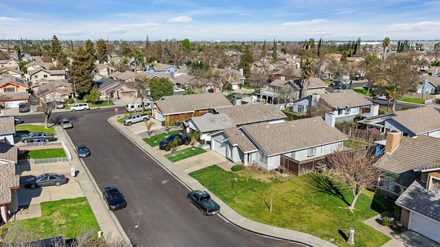 2408 Echo Park Ct, Modesto, CA 95358